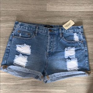 Denim short.